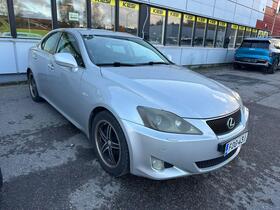 Lexus IS vaihtoauto