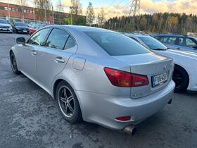 Lexus IS vaihtoauto