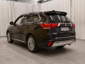 Mitsubishi Outlander PHEV vaihtoauto