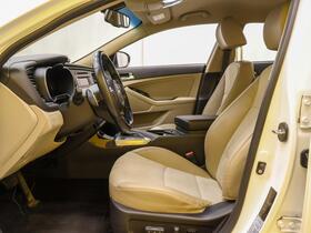 Kia Optima vaihtoauto