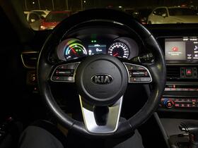 Kia Optima vaihtoauto