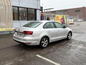 Volkswagen Jetta vaihtoauto