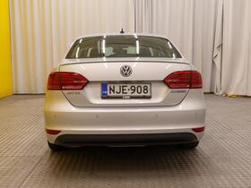 Volkswagen Jetta vaihtoauto