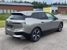 BMW iX vaihtoauto