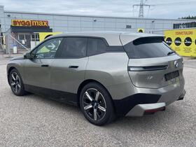 BMW iX vaihtoauto