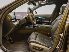 BMW i5 vaihtoauto