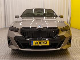 BMW i5 vaihtoauto