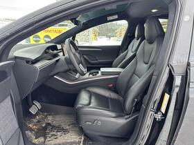 Tesla Model X vaihtoauto