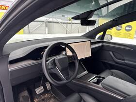 Tesla Model X vaihtoauto