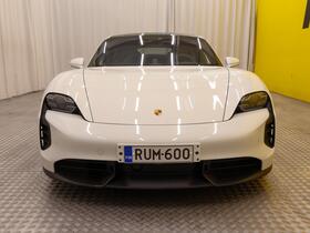 Porsche Taycan vaihtoauto