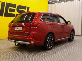 Mitsubishi Outlander PHEV vaihtoauto