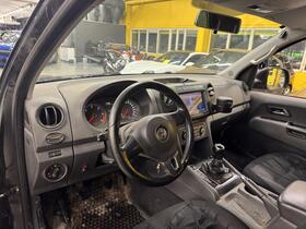 Volkswagen Amarok vaihtoauto