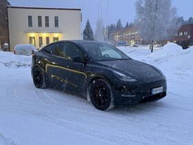 Tesla Model Y vaihtoauto