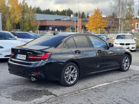 BMW 330 vaihtoauto