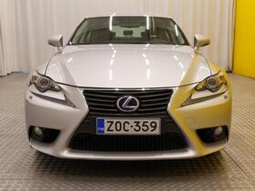 Lexus IS vaihtoauto