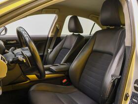 Lexus IS vaihtoauto