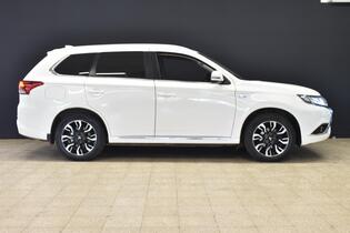 Mitsubishi Outlander PHEV vaihtoauto