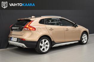 Volvo V40 Cross Country vaihtoauto