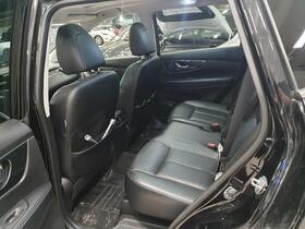 Nissan X-Trail vaihtoauto