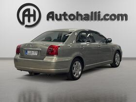 Toyota Avensis vaihtoauto