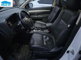 Mitsubishi Outlander vaihtoauto