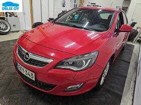 Opel Astra vaihtoauto