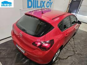 Opel Astra vaihtoauto