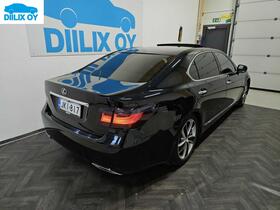 Lexus LS vaihtoauto