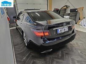 Lexus LS vaihtoauto