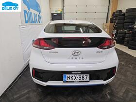 Hyundai IONIQ plug-in vaihtoauto