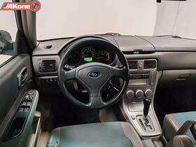 Subaru Forester vaihtoauto