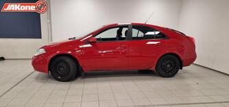 Nissan Primera vaihtoauto