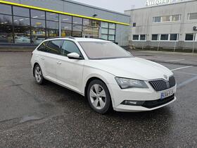 Skoda Superb vaihtoauto