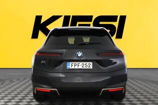 BMW iX vaihtoauto
