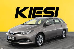 Toyota Auris vaihtoauto