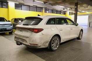 SEAT Leon Sportstourer vaihtoauto
