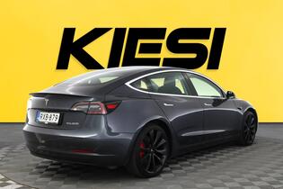 Tesla Model 3 vaihtoauto