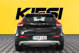 Volvo V40 Cross Country vaihtoauto