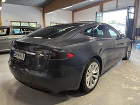 Tesla Model S vaihtoauto
