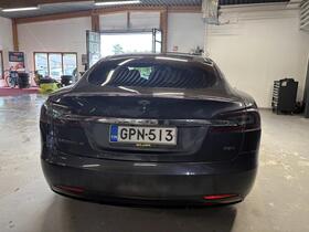 Tesla Model S vaihtoauto