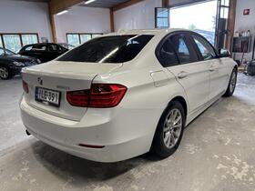 BMW 320 vaihtoauto