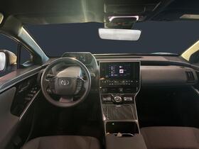 Toyota bZ4X vaihtoauto