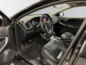 Volvo V40 Cross Country vaihtoauto