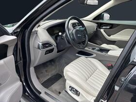 Jaguar F-PACE vaihtoauto