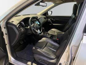 Nissan X-Trail vaihtoauto