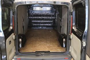 Opel Vivaro vaihtoauto