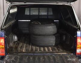 Toyota Hilux vaihtoauto