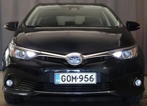 Toyota Auris vaihtoauto