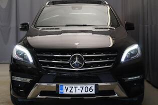 Mercedes-Benz ML vaihtoauto