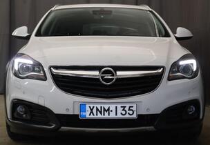 Opel Insignia vaihtoauto